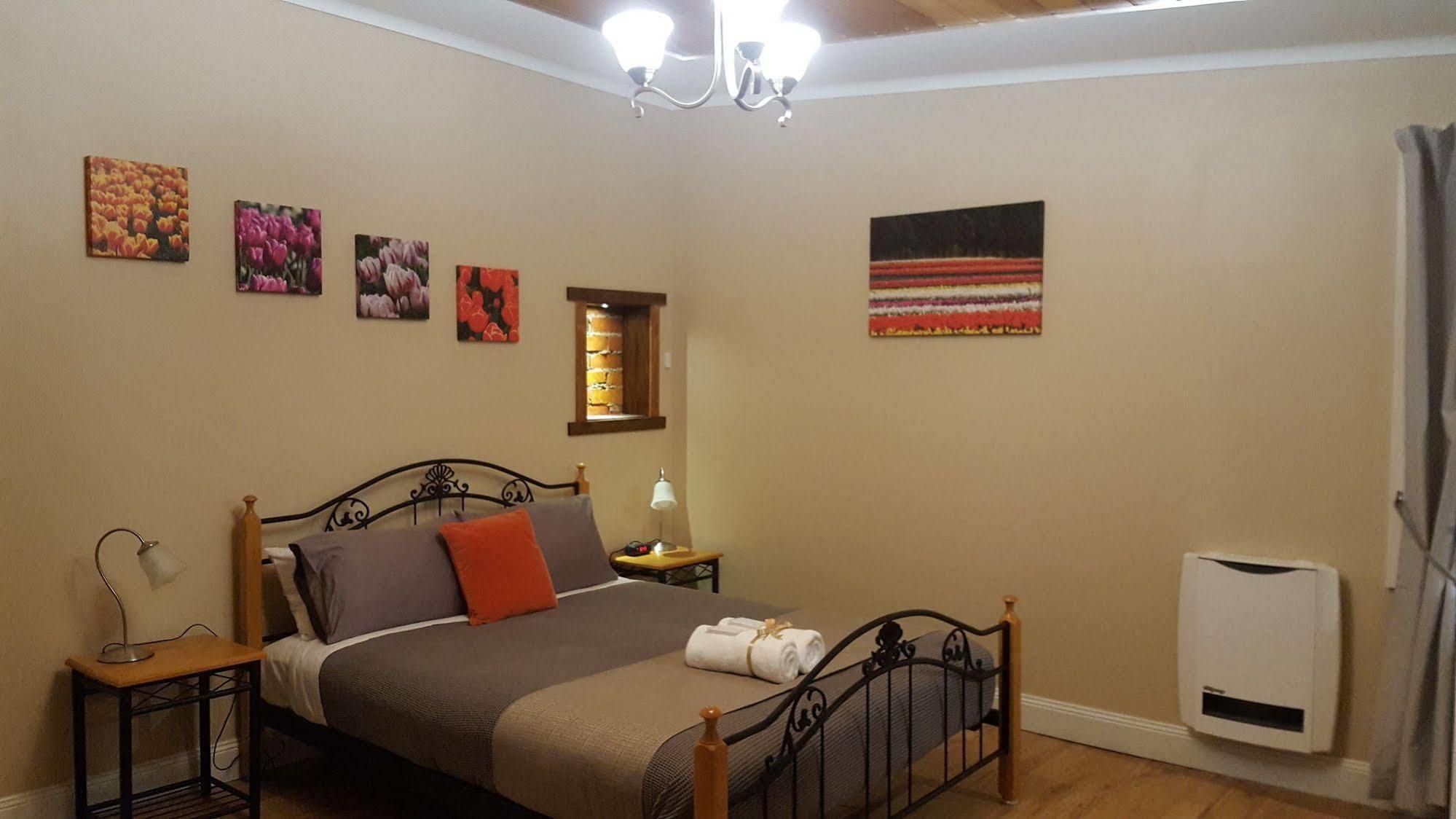 Alexandria Bed And Breakfast วินน์ยาร์ด ภายนอก รูปภาพ